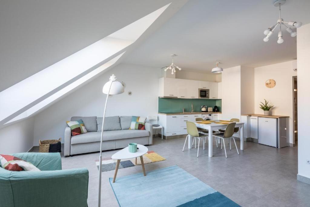 Stafetahaz Apartmanok Vac Ngoại thất bức ảnh
