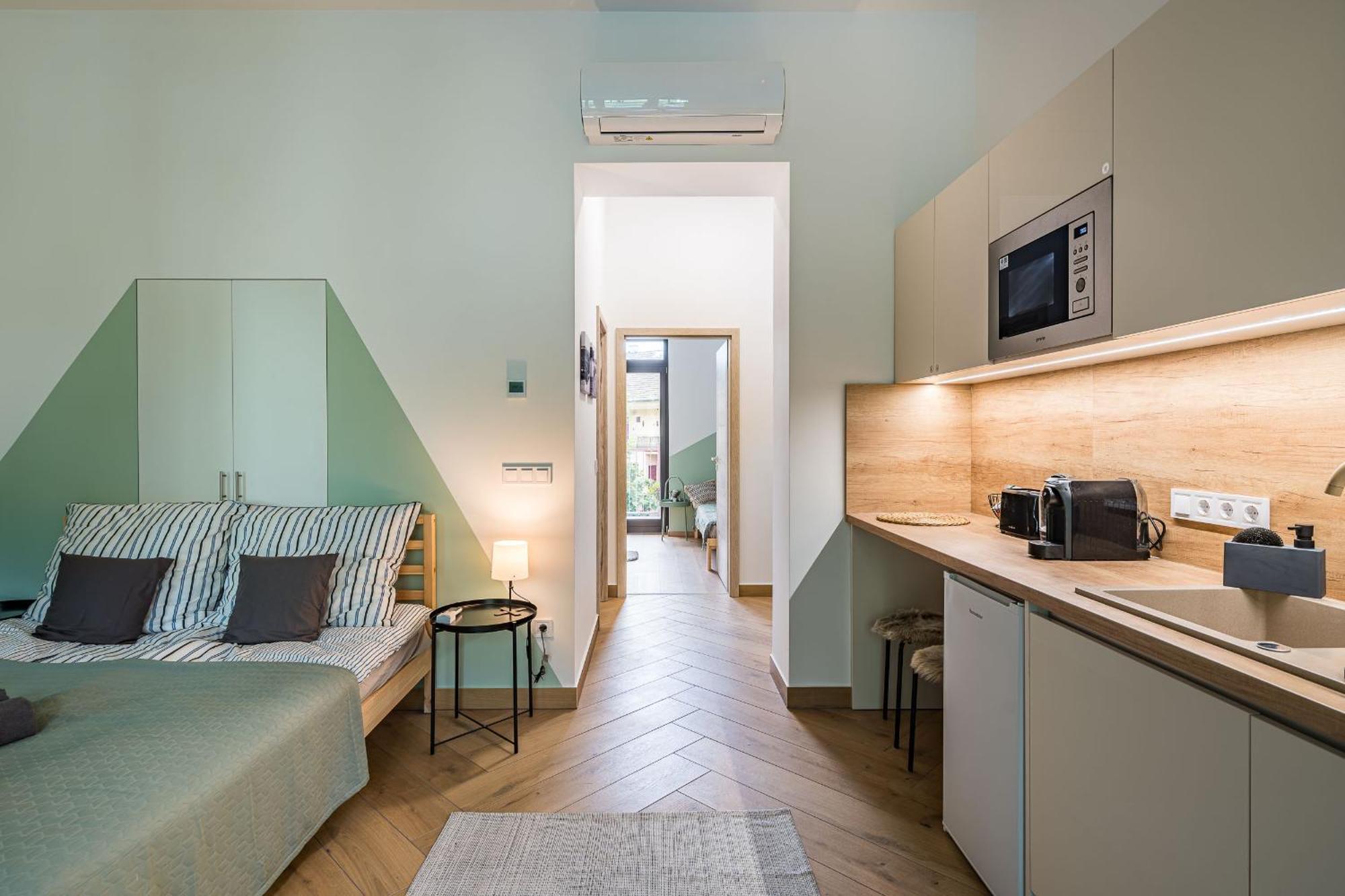 Stafetahaz Apartmanok Vac Ngoại thất bức ảnh