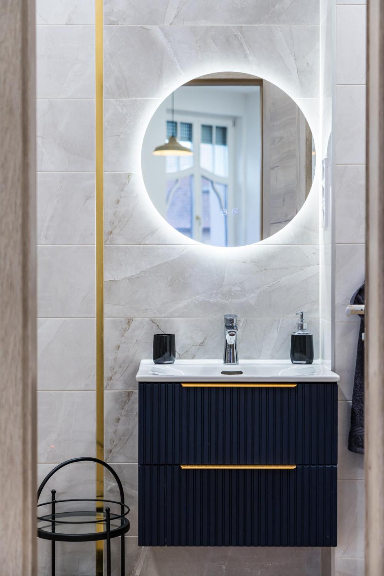 Stafetahaz Apartmanok Vac Ngoại thất bức ảnh
