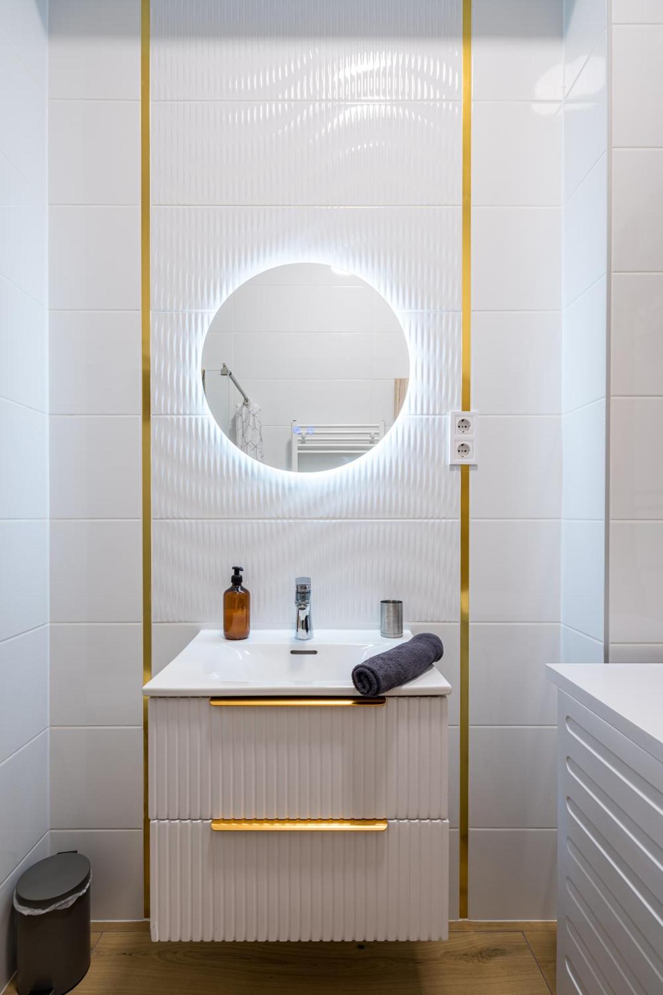 Stafetahaz Apartmanok Vac Ngoại thất bức ảnh