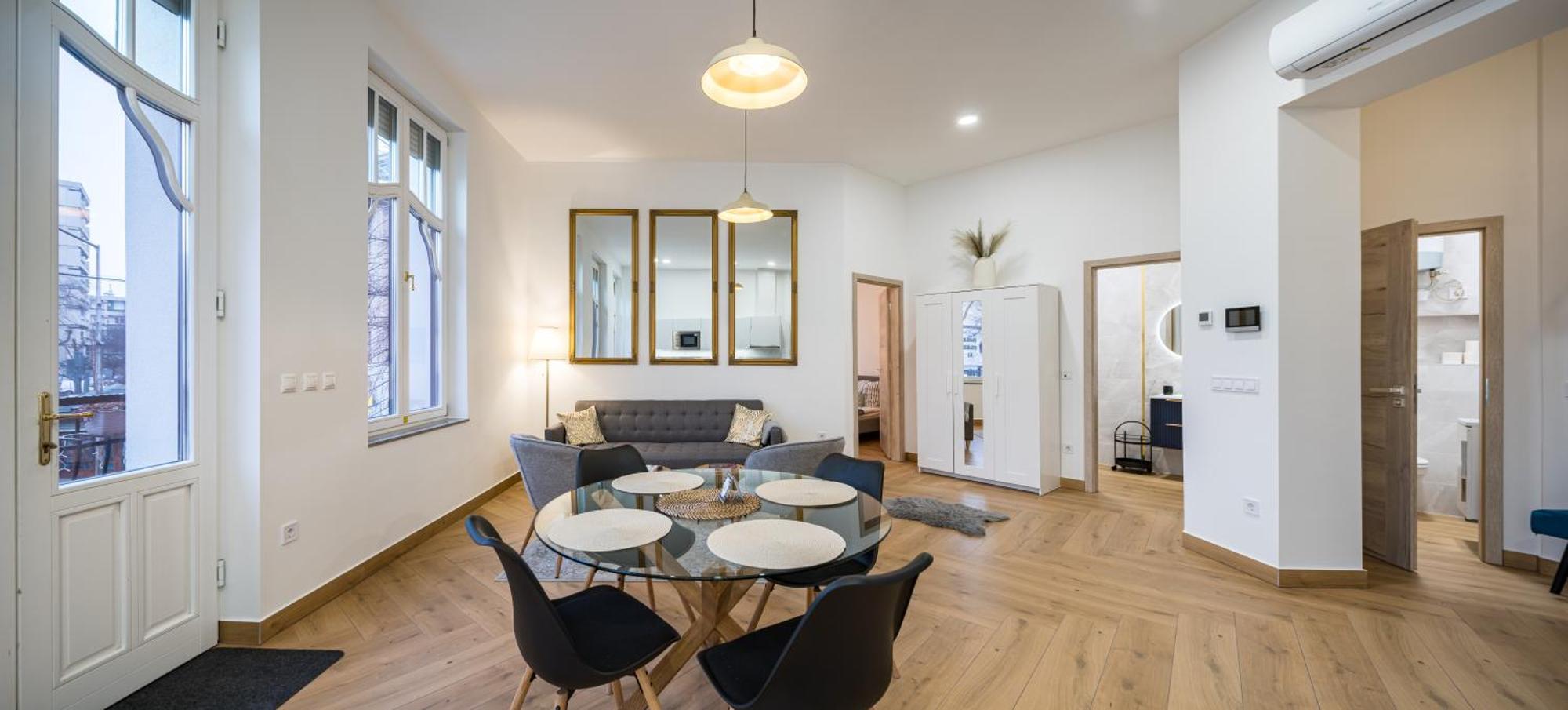 Stafetahaz Apartmanok Vac Ngoại thất bức ảnh