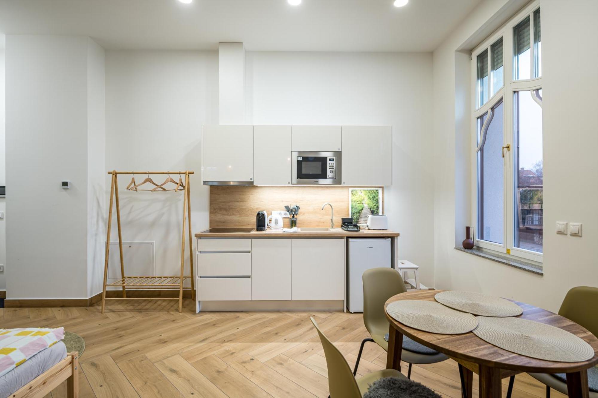 Stafetahaz Apartmanok Vac Ngoại thất bức ảnh